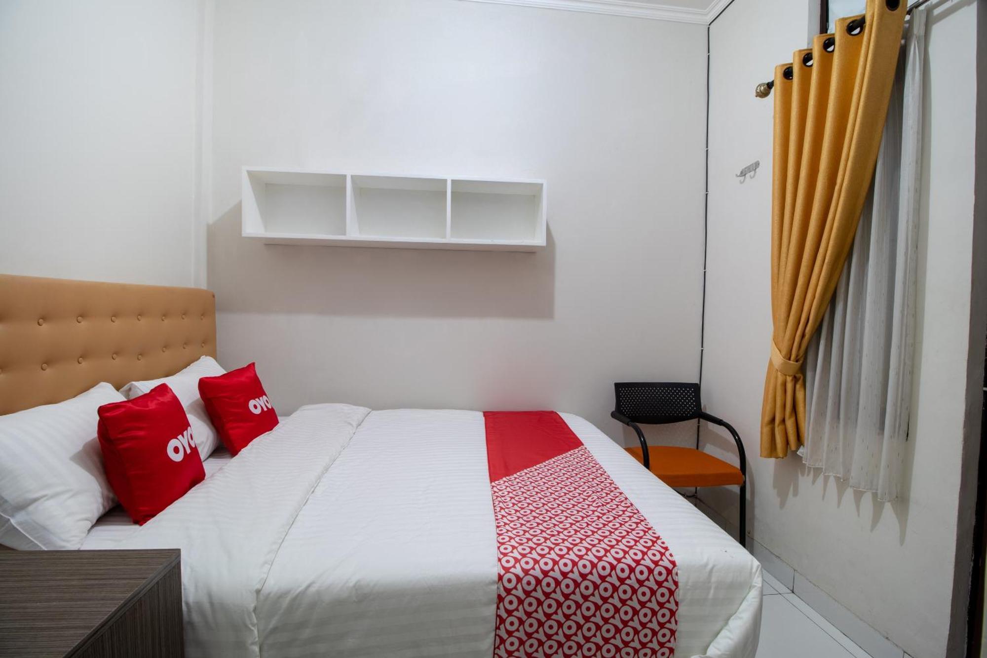 Oyo 3253 Sofia Residence Telukjambe 외부 사진