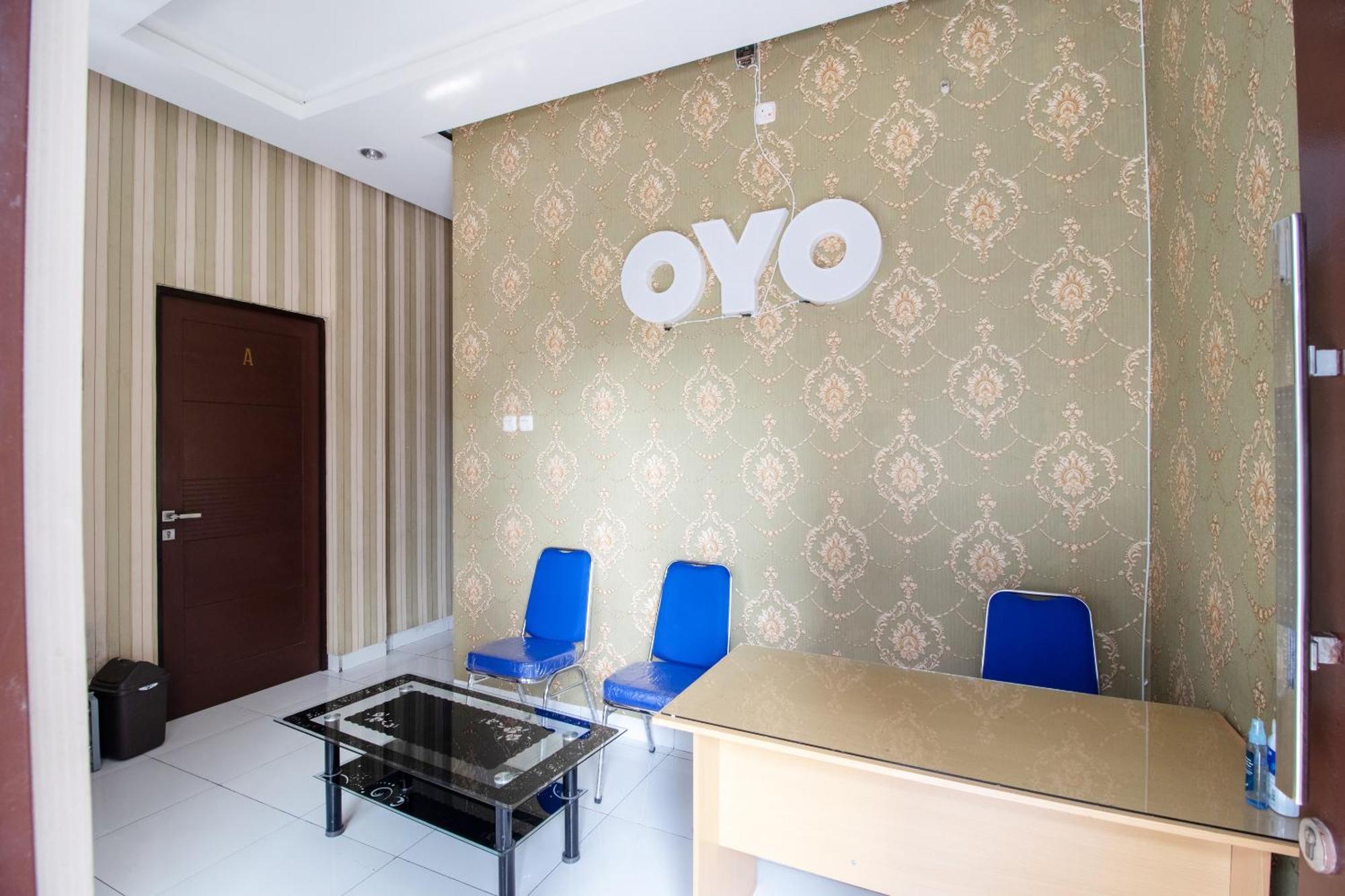 Oyo 3253 Sofia Residence Telukjambe 외부 사진
